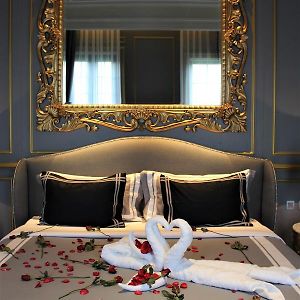 Premier Double Room Minibar